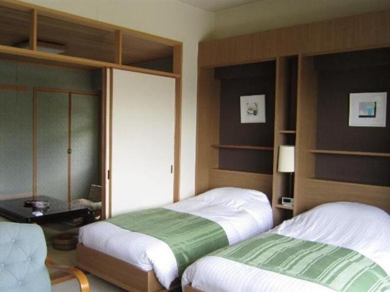 Hotel Spax Kusatsu Кусацу Экстерьер фото